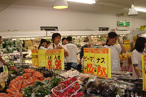超市购物.jpg